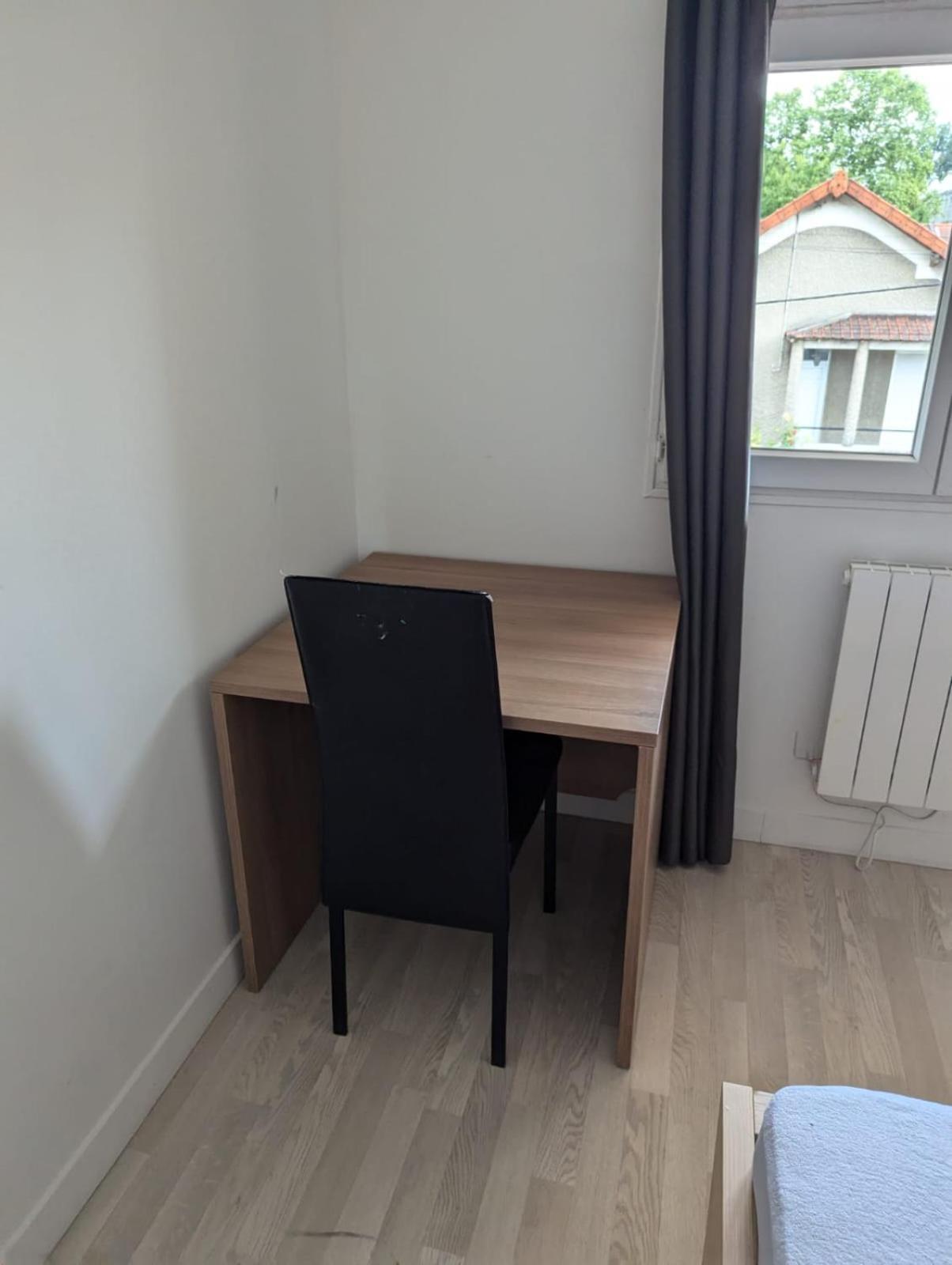 Spacieux 80 M2 *